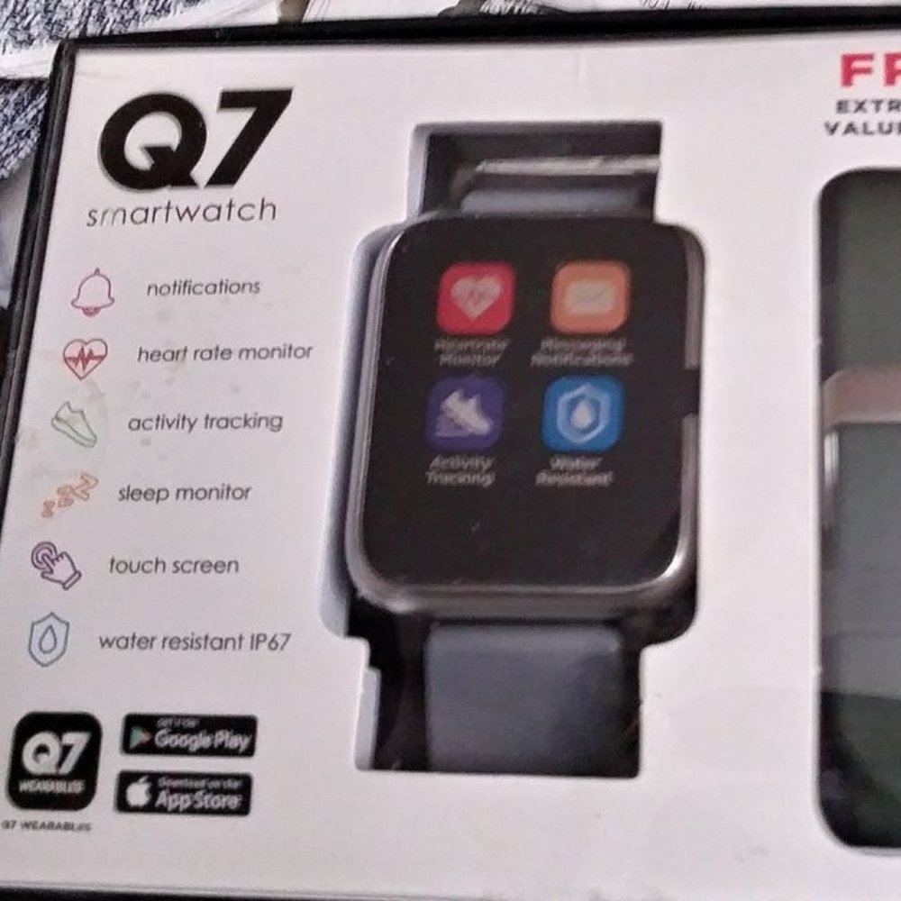 Q7 SmartWatch Brand New, Never opened.